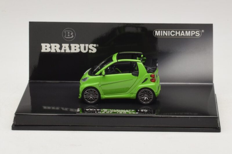 Mercedes Brabus Ultimate 120 Kabriolets Zaļš Minichamps 1:43 Mercedes Brabus Ultimate 120 Kabriolets Zaļš Minichamps 1:43 437032731 Metāls
