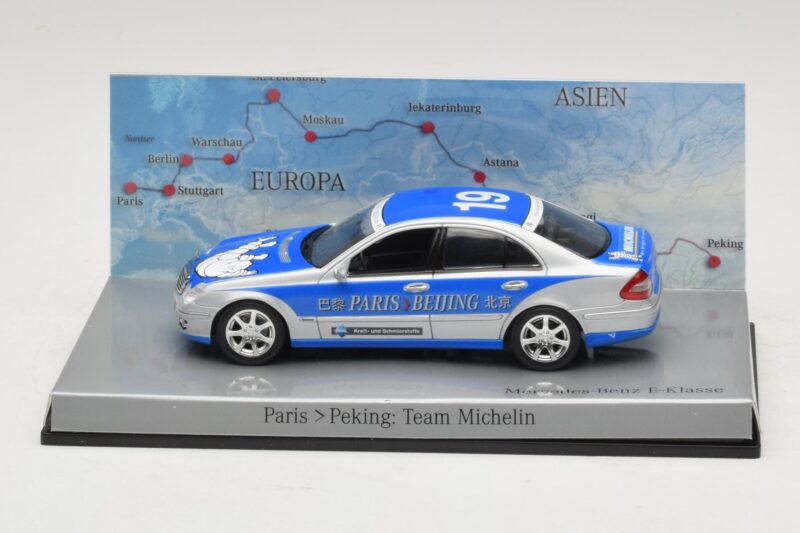 Mercedes E-Class #19 Team Michelin Rally Paris-Peking 2007 Minichamps 1:43 B66962269 Metāls
