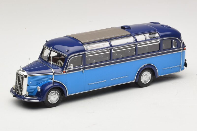 Mercedes O 3500 Autobuss Gaišzils Tumšzils Minichamps 1:43 Mercedes O 3500 Autobuss Gaišzils Tumšzils Minichamps 1:43 439360011 Metāls