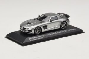 Mercedes SLS AMG C197 Black Series Pelēks Metālisks Minichamps 1:43 437033024 Metāls — attēls 2 no 4