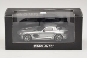 Mercedes SLS AMG C197 Black Series Pelēks Metālisks Minichamps 1:43 437033024 Metāls — attēls 4 no 4
