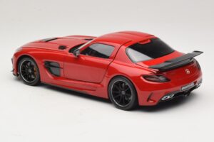 Mercedes SLS AMG C197 Black Series Sarkans Minichamps 1:18 110033022 Metāls — attēls 7 no 8