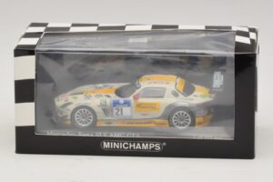 Mercedes SLS AMG GT3 #21 Rowe Racing Hartung / Heyer Nurburgring 24 Hours 2013 Minichamps 1:43 410133221 Metāls — attēls 4 no 4