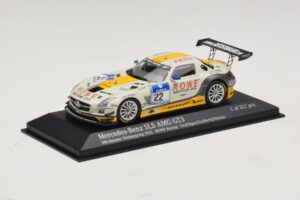 Mercedes SLS AMG GT3 #22 Rowe Racing Graf / Jager Nurburgring 24 Hours 2013 Minichamps 1:43 410133222 Metāls — attēls 2 no 4