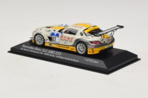 Mercedes SLS AMG GT3 #22 Rowe Racing Graf / Jager Nurburgring 24 Hours 2013 Minichamps 1:43 410133222 Metāls — attēls 3 no 4
