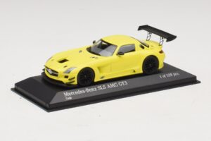 Mercedes SLS AMG GT3 Dzeltens Minichamps 1:43 410113201 Metāls — attēls 2 no 4