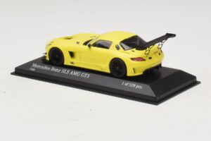 Mercedes SLS AMG GT3 Dzeltens Minichamps 1:43 410113201 Metāls — attēls 3 no 4