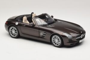 Mercedes SLS AMG Sepang Brown Minichamps 1:18 B66960080 Metāls — attēls 7 no 9