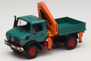 Mercedes Unimog 1300 L Pašizgāzējs ar Iekraušanas Celtni Minichamps 1:43 439033000 Metāls