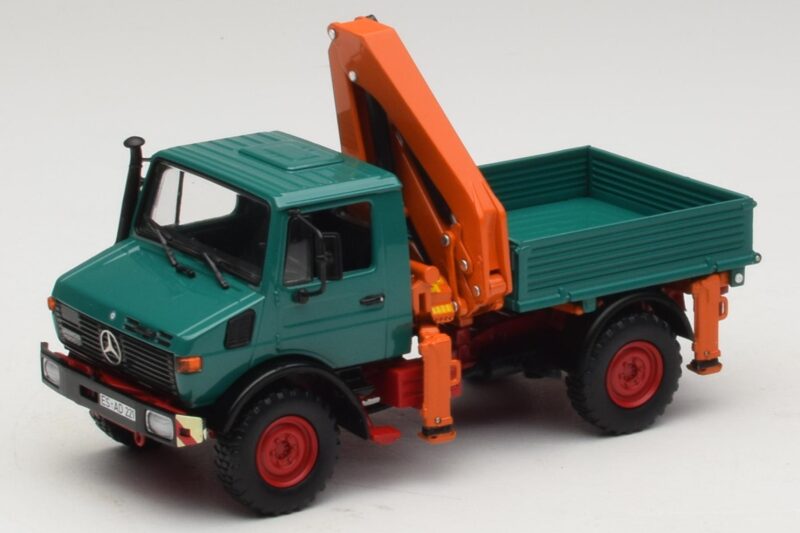 Mercedes Unimog 1300 L Pašizgāzējs ar Iekraušanas Celtni Minichamps 1:43 439033000 Metāls