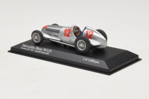 Mercedes W125 R. Caracciola German GP 1937 Minichamps 1:43 400370012 Metāls — attēls 3 no 3