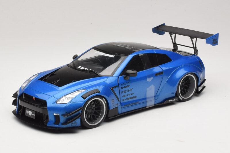 Nissan GT-R R35 Liberty Walk Work T2 Zils Metālisks Solido 1:18 Nissan GT-R R35 Liberty Walk Work T2 Zils Metālisks Solido 1:18 S1805801 Metāls