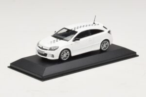 Opel Astra H OPC Nurburgring Edition Balts Minichamps 1:43 ASTRA005 Metāls — attēls 2 no 4