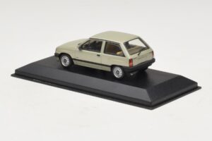 Opel Corsa A Gaiši Zaļš Metālisks Minichamps 1:43 CORSA001 Metāls — attēls 3 no 4