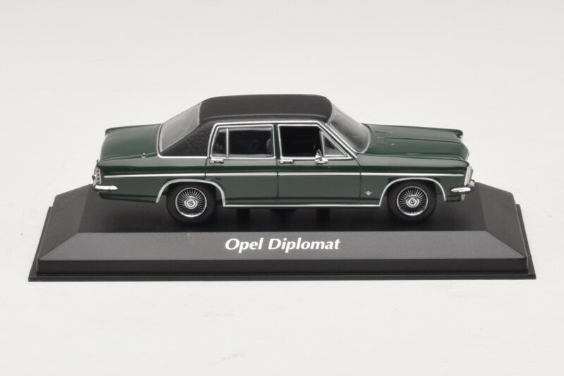 Opel Diplomat B Tumši Zaļš Maxichamps 1:43 940046070 Metāls