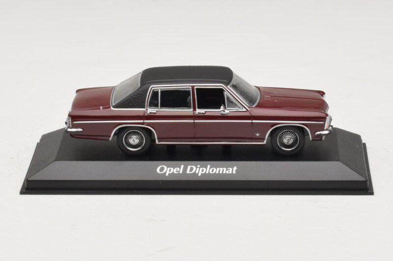 Opel Diplomat B Tumši Sarkans Maxichamps 1:43 940046071 Metāls