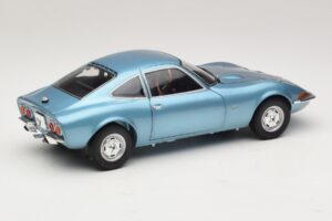 Opel GT Blue Metallic Minichamps 1:18 180049030 Metāls — attēls 3 no 8