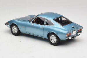 Opel GT Blue Metallic Minichamps 1:18 180049030 Metāls — attēls 7 no 8