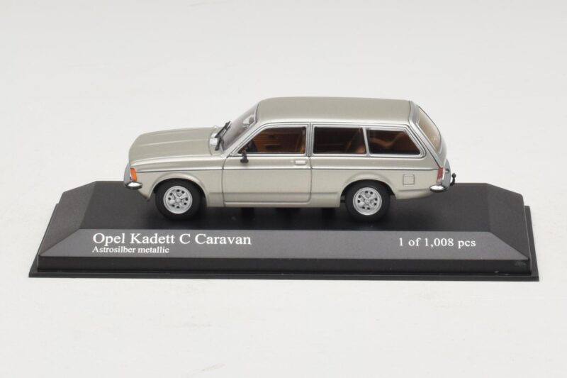 Opel Kadett C Caravan Silver Metallic Minichamps 1:43 400048111 Metāls