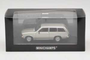 Opel Kadett C Caravan Silver Metallic Minichamps 1:43 400048111 Metāls — attēls 4 no 4
