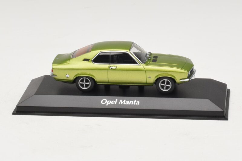 Opel Manta A Zaļš Metālisks Maxichamps 1:43 940045501 Metāls