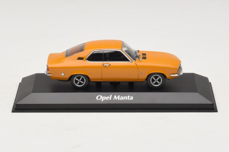 Opel Manta A Oranžs Maxichamps 1:43 940045500 Metāls