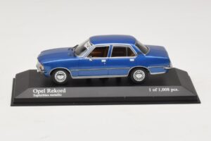 Opel Rekord D Zils Metālisks Minichamps 1:43 400044002 Metāls
