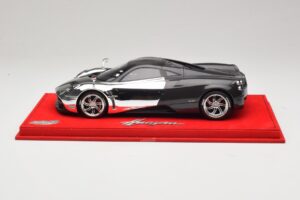 Pagani Huayra Chrome Silver Unikāls Eksemplārs BBR 1:18 P1873CM Sveķi — attēls 3 no 7