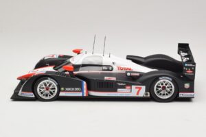 Peugeot 908 HDi FAP LMP1 #7 M. Gene / N. Minassian / J. Villeneuve 24 Hours of Le Mans 2007 Minichamps 1:18 150071207 Metāls — attēls 3 no 6
