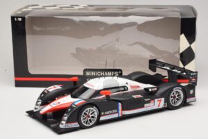 Peugeot 908 HDi FAP LMP1 #7 M. Gene / N. Minassian / J. Villeneuve 24 Hours of Le Mans 2007 Minichamps 1:18 150071207 Metāls — attēls 6 no 6