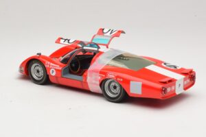 Porsche 906 LH Squadra Tartaruga #40 D. Spoerry / R. Steinemann 12 Hours of Sebring 1967 Minichamps 1:18 100676140 Metāls — attēls 5 no 8