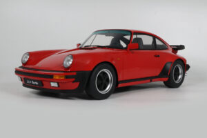 Porsche 911 930 Turbo 3.3 India Red GT Spirit 1:8 GTS802301 Sveķi — attēls 2 no 2