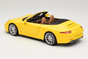 Porsche 911 991 Carrera S Kabriolets Dzeltens Minichamps 1:18 100061031 Metāls — attēls 7 no 8