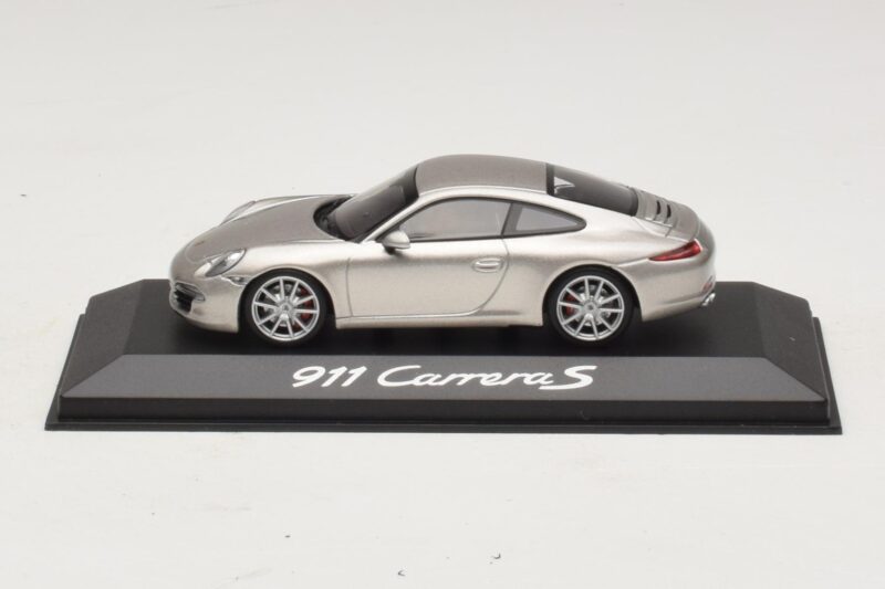 Porsche 911 991 Carrera S Sudraba Metālisks Minichamps 1:43 WAP0200130C Metāls