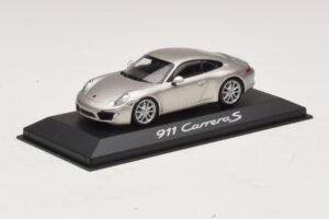Porsche 911 991 Carrera S Sudraba Metālisks Minichamps 1:43 WAP0200130C Metāls — attēls 2 no 4