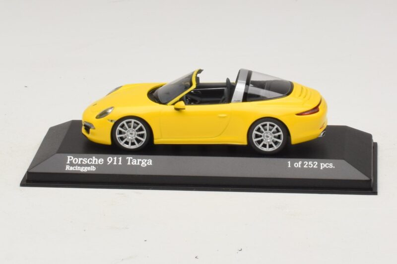 Porsche 911 991 Targa Dzeltens Minichamps 1:43 Porsche 911 991 Targa Dzeltens Minichamps 1:43 410062441 Metāls