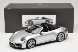 Porsche 911 992 Targa 4 GTS Sudrabs Minichamps 1:18 WAP0211460RTRG Metāls — attēls 6 no 6