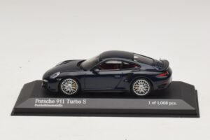Porsche 911 996 Zils Metālisks Minichamps 1:43 400061180 Metāls