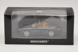 Porsche 911 996 Kabriolets Melns Metālisks Minichamps 1:43 400061090 Metāls — attēls 4 no 4
