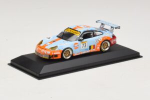 Porsche 911 996 GT3 RSR Gulf #73 Lefort / Lambert 1000km Spa 2005 Minichamps 1:43 400056473-P1 Metāls — attēls 2 no 4