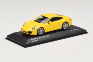 Porsche 911 996 Dzeltens Minichamps 1:43 400061182 Metāls — attēls 2 no 4