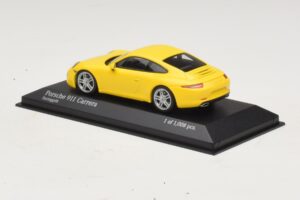 Porsche 911 996 Dzeltens Minichamps 1:43 400061182 Metāls — attēls 3 no 4
