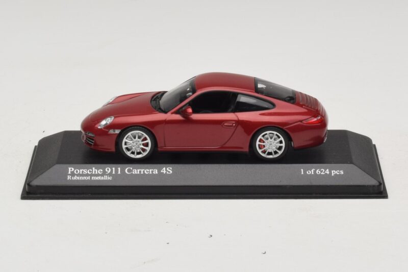 Porsche 911 997 Carrera 4S Red Metallic Minichamps 1:43 400066422 Metāls