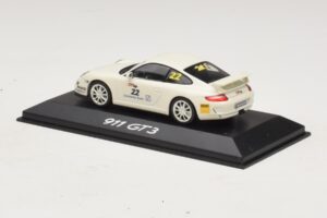 Porsche 911 997 GT3 #22 Balts Minichamps 1:43 WAP020102016 Metāls — attēls 3 no 4