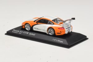 Porsche 911 997 GT3 R Hybrid Presentation 2010 Minichamps 1:43 410108900 Metāls — attēls 3 no 4
