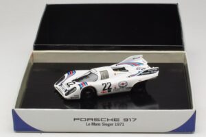 Porsche 917K #22 H. Marko / G. van Lennep Martini Racing 24 Hours of Le Mans Uzvarētājs 1971 Kasetes Izdevums Minichamps 1:43 — attēls 4 no 5