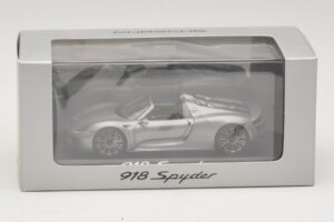 Porsche 918 Spyder Pelēks Metālisks Minichamps 1:43 WAP0201000E Metāls — attēls 4 no 4