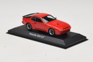 Porsche 924 GT Sarkans Maxichamps 1:43 940066120 Metāls — attēls 3 no 4