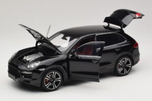 Porsche Cayenne Turbo S 92A Melns Metālisks Minichamps 1:18 110062100 Metāls — attēls 2 no 8