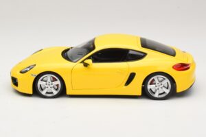 Porsche Cayman 981 Dzeltens Minichamps 1:18 110062220 Metāls — attēls 4 no 8